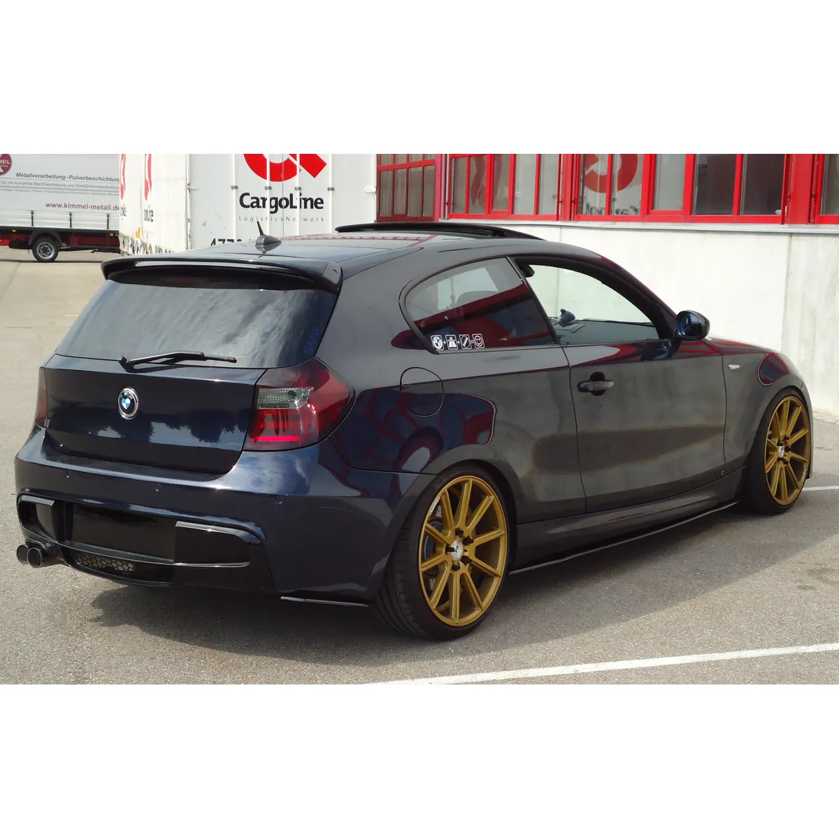 Carbon Seitenschwelleransatz (R/L) passend für BMW E81 M-Paket