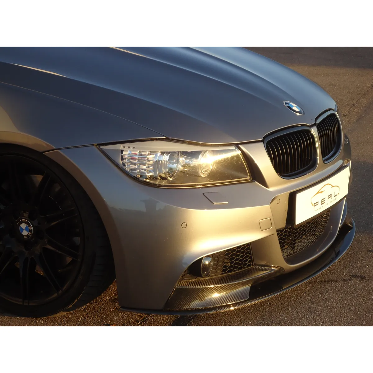 Carbon-Schwert passend für BMW 3er E90/91 LCI M-Paket mit verbauten Flaps