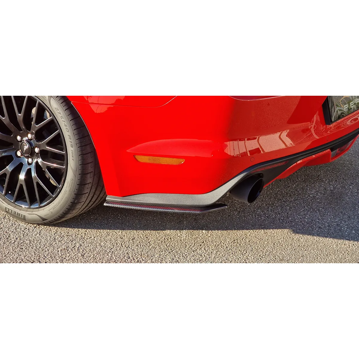 Carbonansatz Heckstoßstange passend für Ford Mustang 6 (R/L)