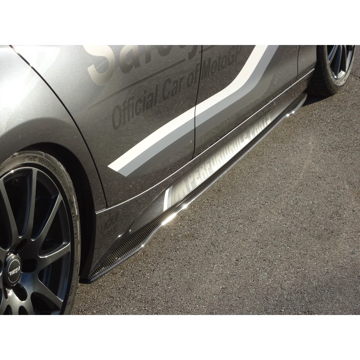 Carbon Seitenschwelleransatz (R/L) passend für BMW F20 M-Paket