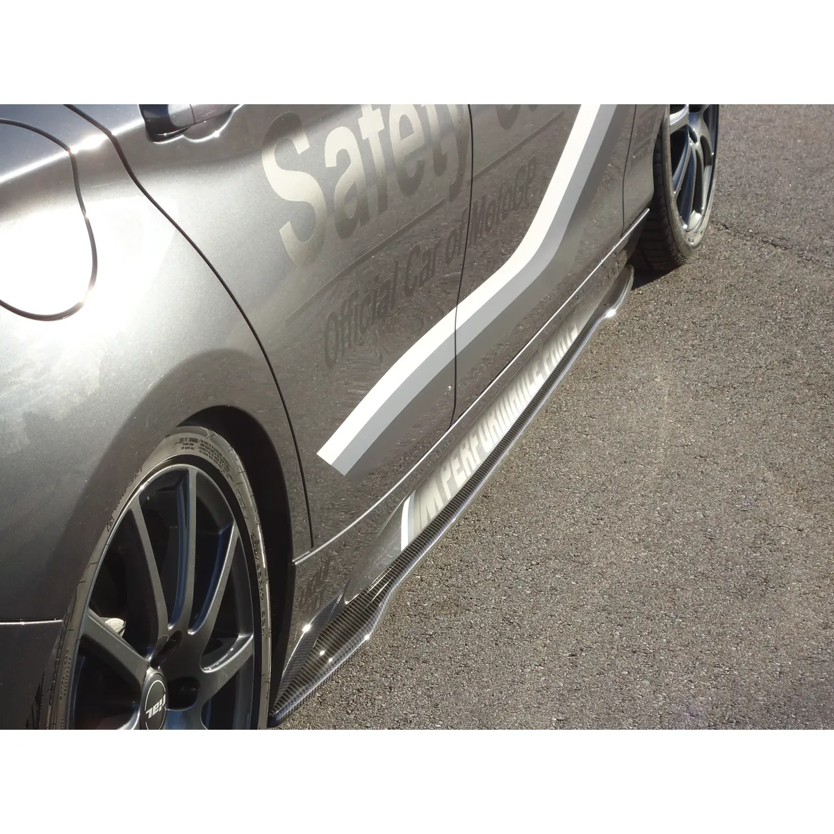 Carbon Seitenschwelleransatz (R/L) passend für BMW F20 M-Paket