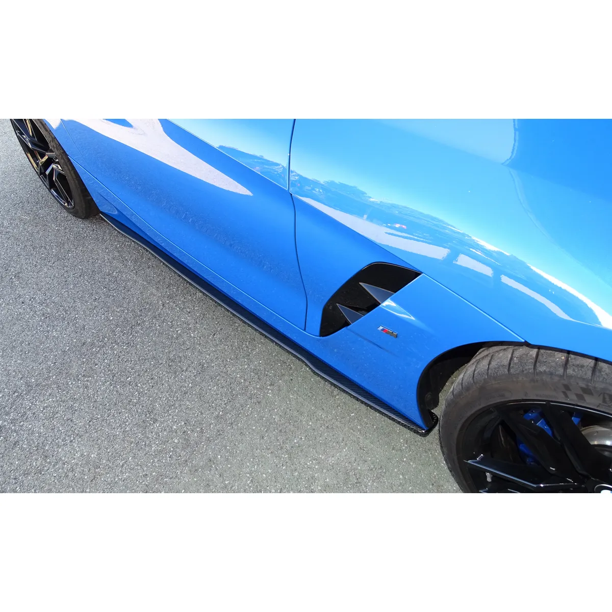 Carbon Seitenschwelleransatz (R/L) passend für BMW Z4 G29 (geschwungene Variante)