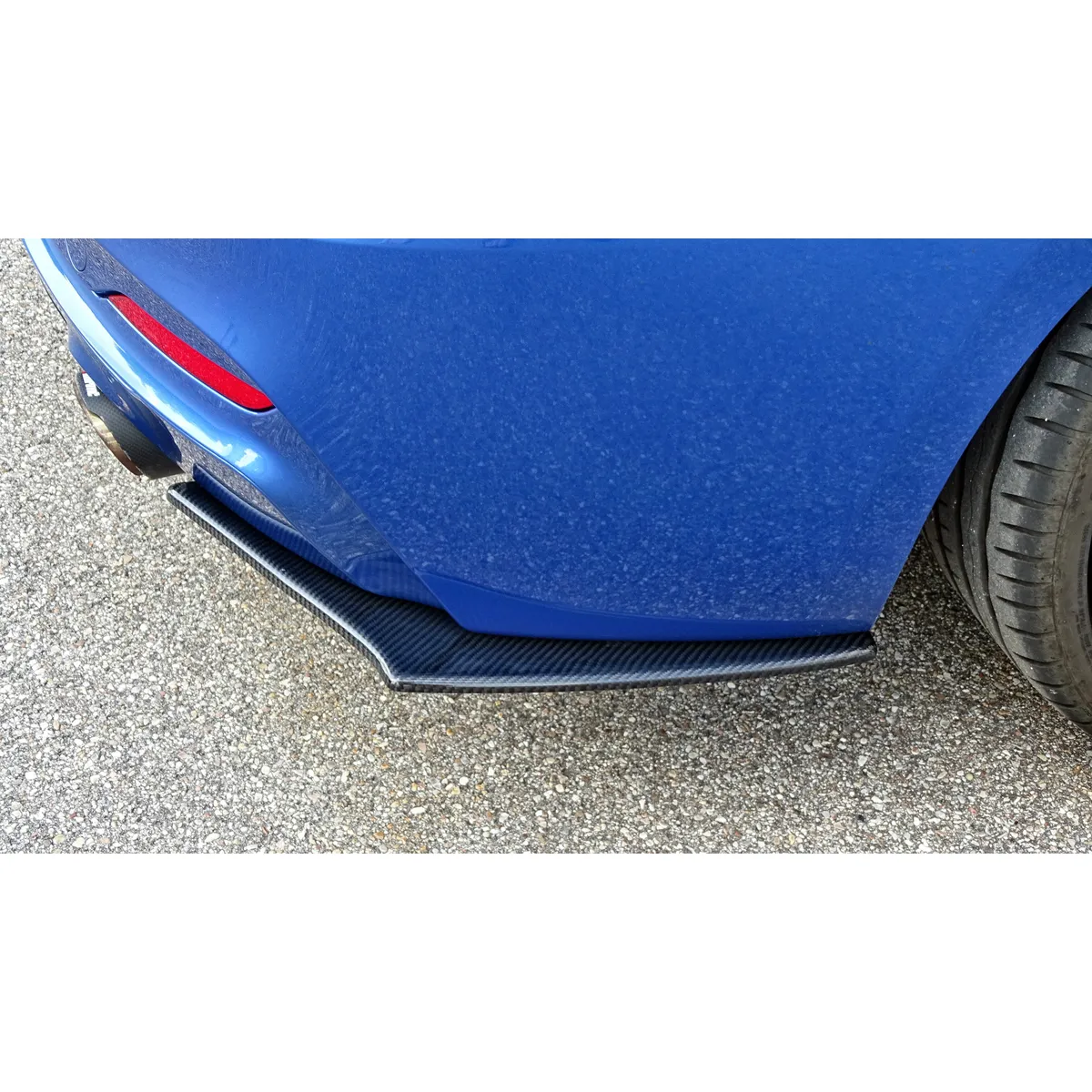 Carbonansatz Heckstoßstange passend für BMW 2er F22/23 235i / 240i (R/L)