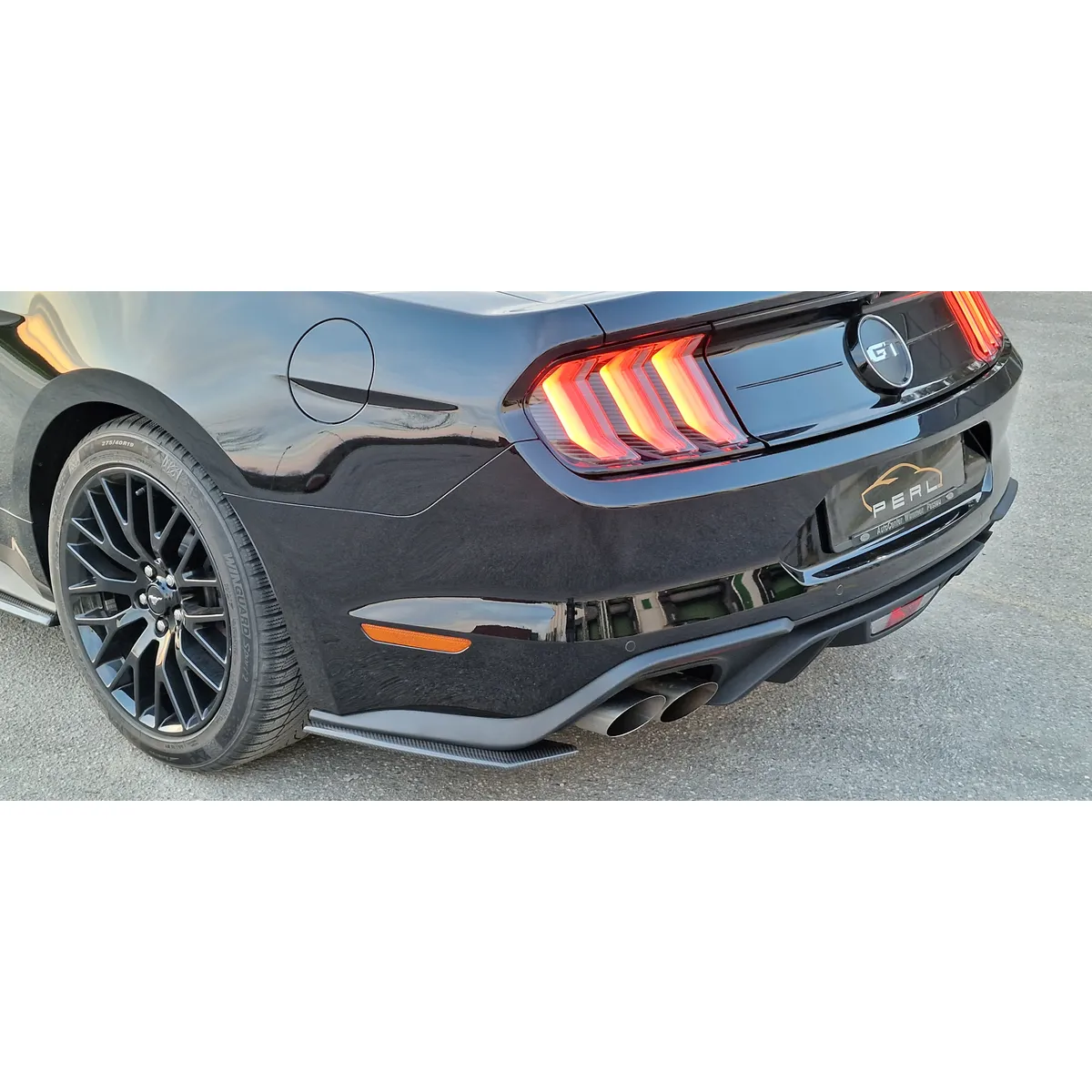 Carbonansatz Heckstoßstange passend für Ford Mustang 6 (R/L)