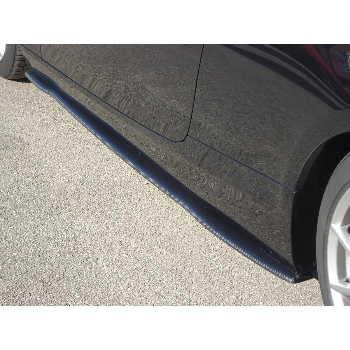 Carbon Seitenschwelleransatz (R/L) passend für BMW E92/93 Serie
