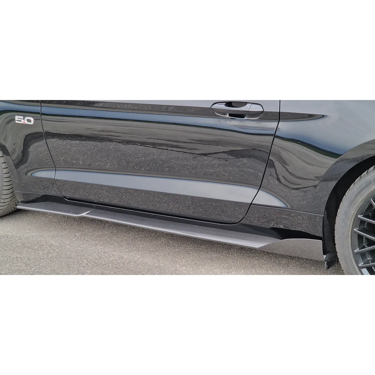 Carbon Seitenschweller-Cover (R/L) passend für Ford Mustang 6